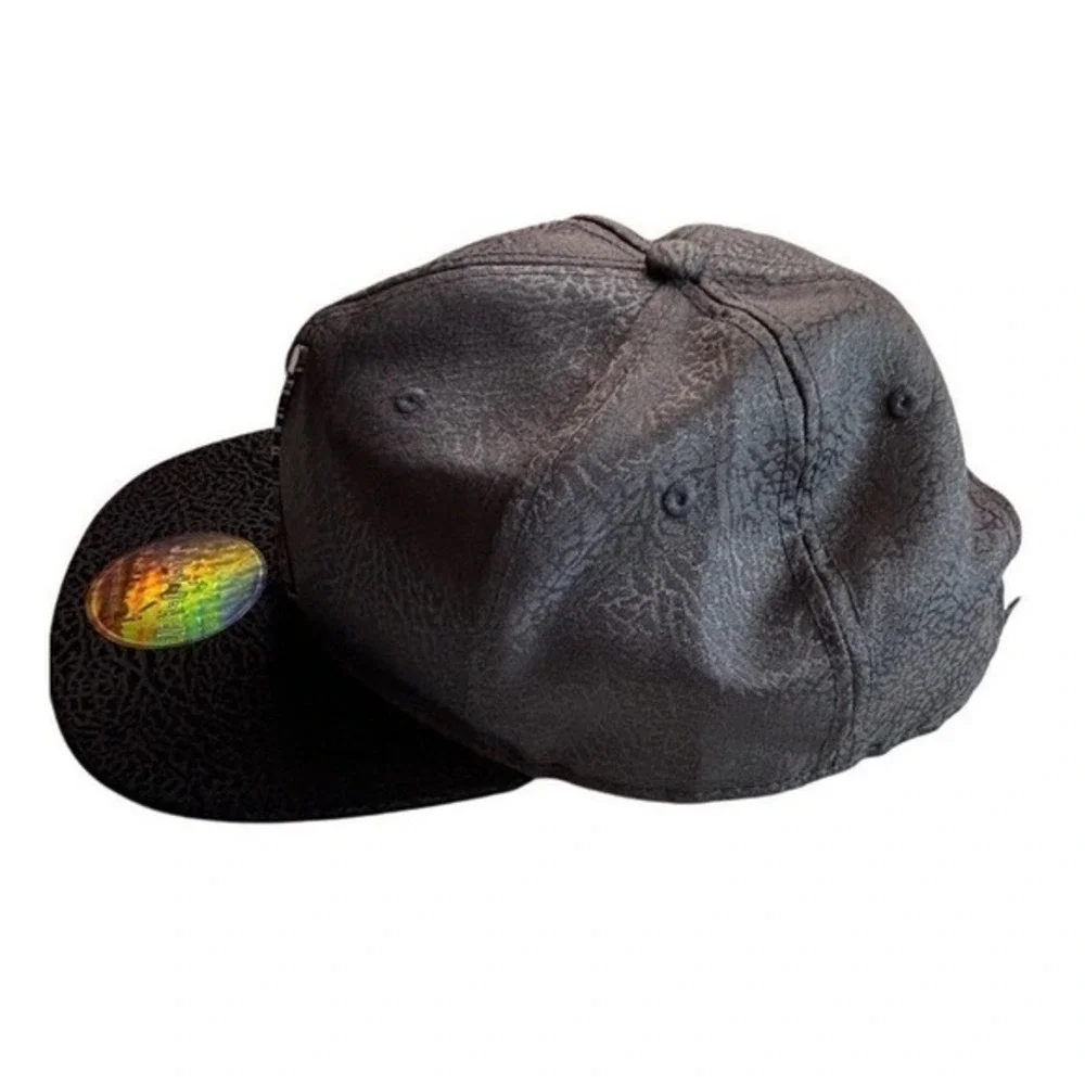 Jordan Elephant Print‎ Snapback Hat Charcoal Black Metallic Jumpman Youth